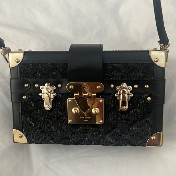 Louis Vuitton 1/1 sequin from saks special order clutch bag. Authentic - Picture 1 of 4